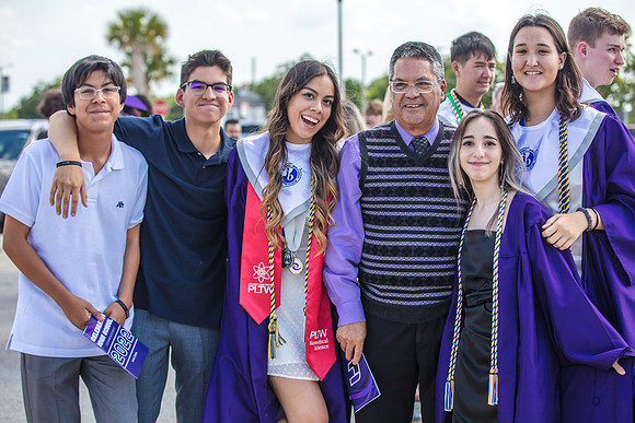20220524-High-School-Graduation-Isabela-3396