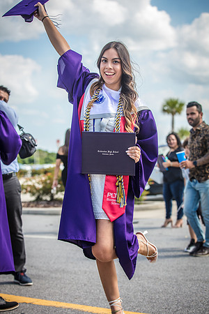 20220524-High-School-Graduation-Isabela-3426
