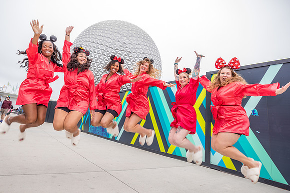 Valentine-Session-Momsies-Disney-Epcot-2022-0772