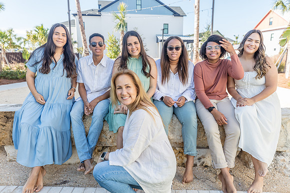 20241130-Elsbeth-Arce-Family-Session-Evermore-4972
