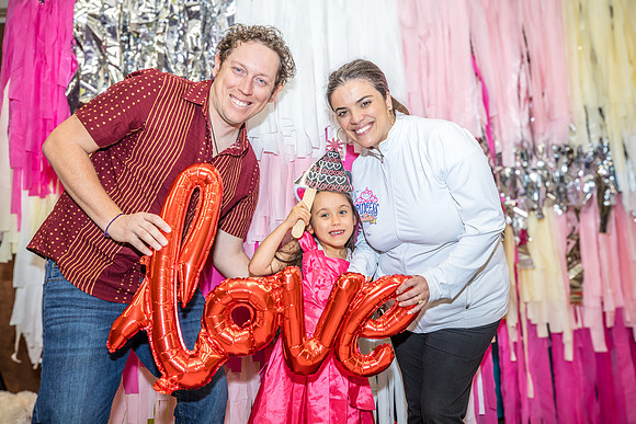 Valentines-Dance-Party-Fundraiser-IVES-2024-4364-