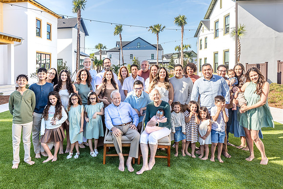 20241130-Elsbeth-Arce-Family-Session-Evermore-4905
