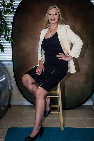 20220803-Headshot-Jane-3868