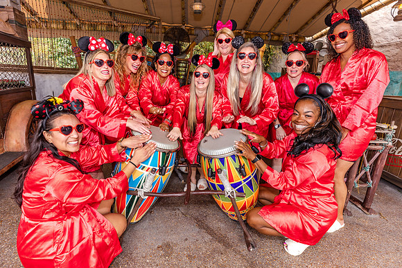Valentine-Session-Momsies-Disney-Epcot-2022-0936