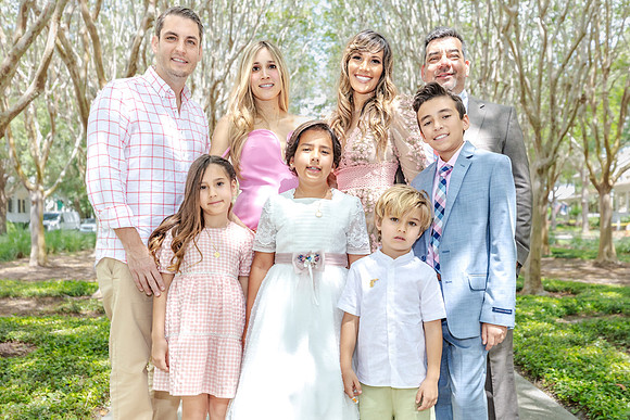 20240427-Mariana-Esquibel-Emma-First-Communion-9057-