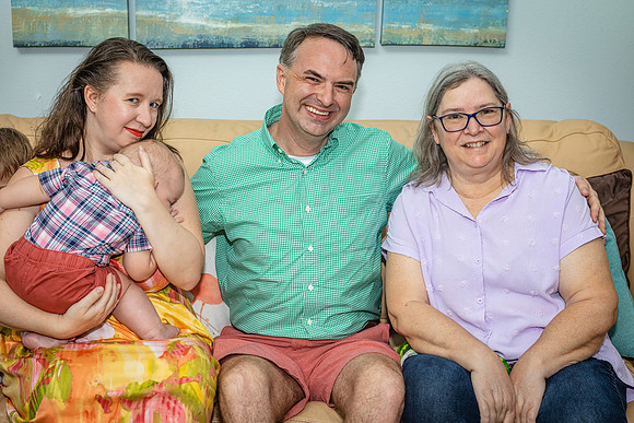 20220928-Sharon-HeartSwell-Family-Session-5516
