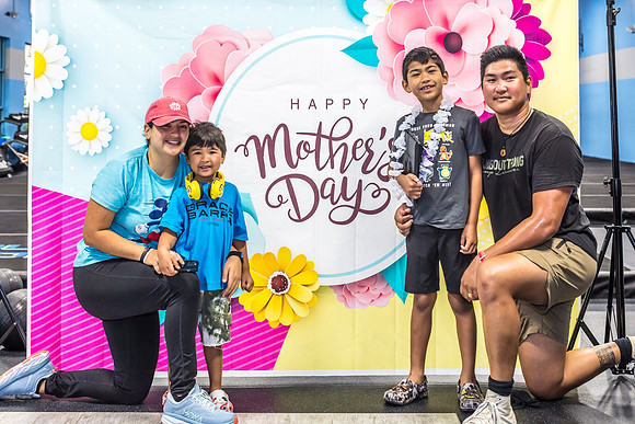20220507-Burn-Boot-Camp-Mother-Day-Joanna-Abinuman_2649