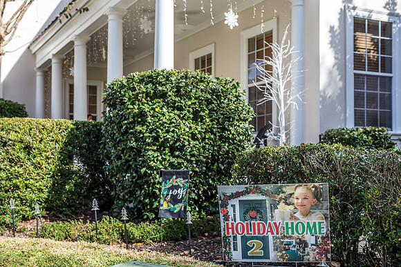 Celebration-Holiday-Home-Tour-2022_Stop2-300-Charleston-Pl-6560
