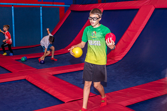 Henry-7th-Birthday-Planet-Obstacle-2443