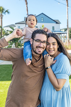 20241130-Elsbeth-Arce-Family-Session-Evermore-5049