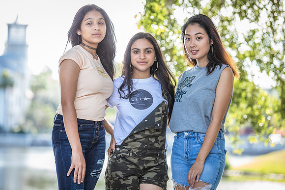 LLLA-APPAREL-KANDY-KLOTHING-Photoshoot-2766