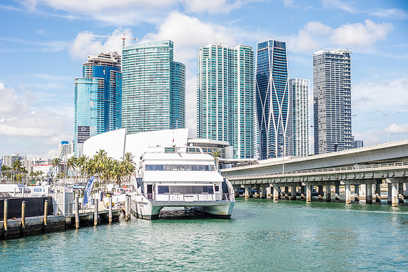 Miami-Millionaire-Row-Island-Queen-Cruise-3406-