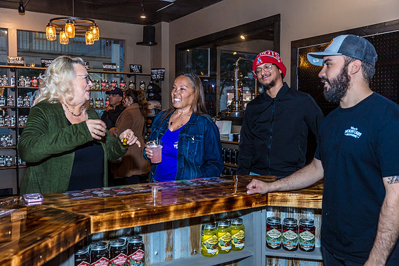 20250123-Maws-Mtn-Moonshine-Old-Town-Grand-Opening-8423