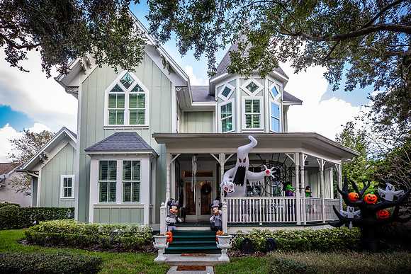 Halloween-Houses-Celebration-2024-2745
