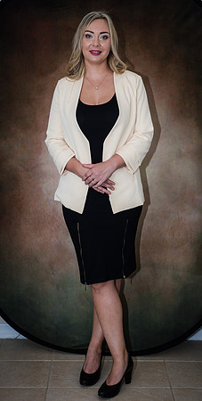 20220803-Headshot-Jane-3871