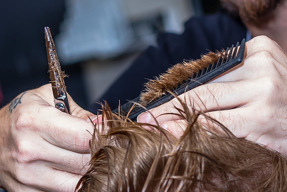 Hair-Cut-Toni-Michaels-Salon-0101