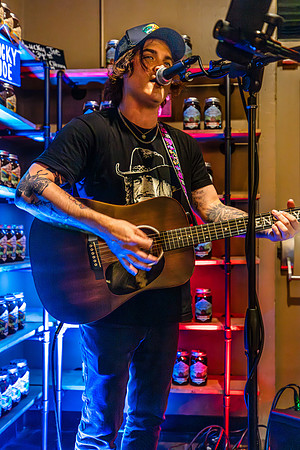 20250123-Maws-Mtn-Moonshine-Old-Town-Grand-Opening-8459J-