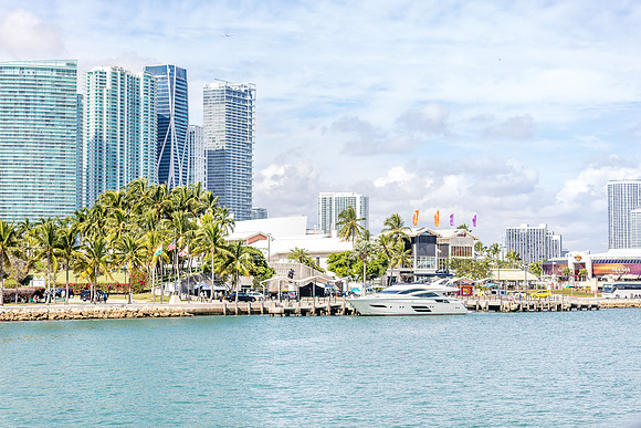 Miami-Millionaire-Row-Island-Queen-Cruise-3567