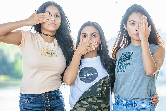 LLLA-APPAREL-KANDY-KLOTHING-Photoshoot-2774