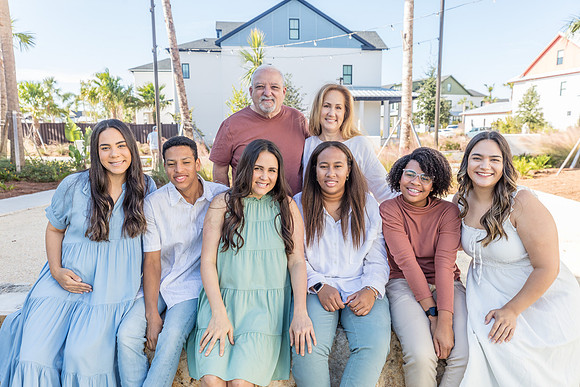 20241130-Elsbeth-Arce-Family-Session-Evermore-4982