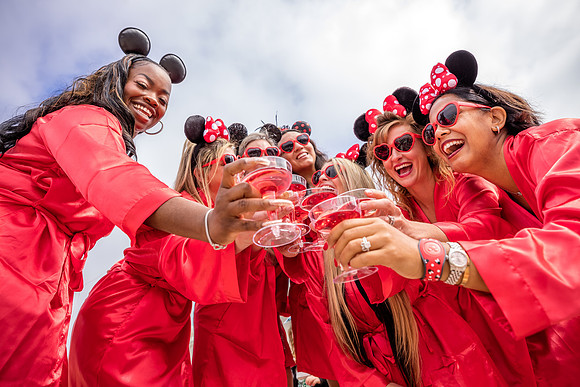 Valentine-Session-Momsies-Disney-Epcot-2022-0963