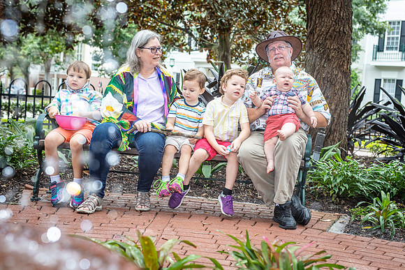 20220928-Sharon-HeartSwell-Family-Session-5320-