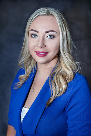 20220803-Headshot-Jane-2