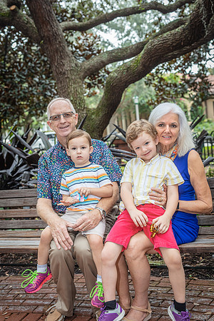 20220928-Sharon-HeartSwell-Family-Session-5205