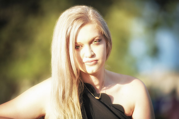 Portrait-in-Winter-Park-Ashley-Ziegler-7602