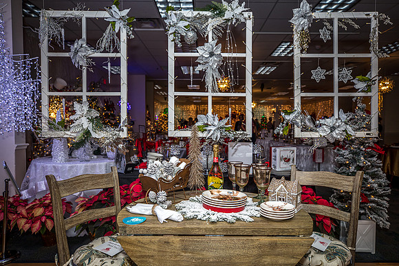Celebration-Holiday-Home-Tour-2022-Stop1-851-Celebration-Ave-Town-Hall-6850-