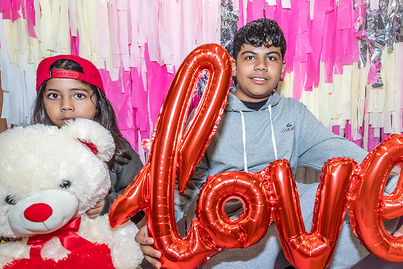 Valentines-Dance-Party-Fundraiser-IVES-2024-4421