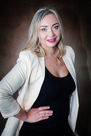 20220803-Headshot-Jane-3834-