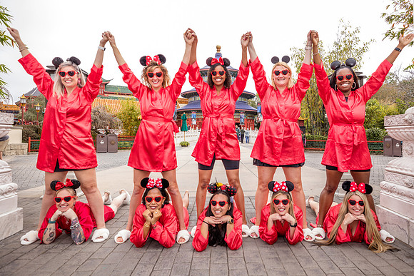 Valentine-Session-Momsies-Disney-Epcot-2022-0928