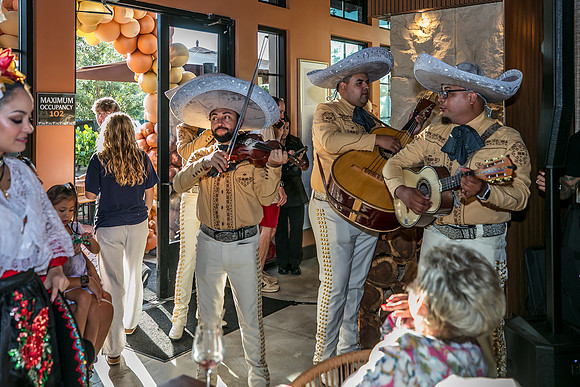 20250504-Tacos-Don-Andres-Grand-Opening-0720