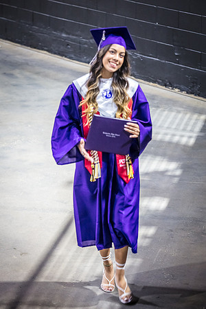20220524-High-School-Graduation-Isabela-3357