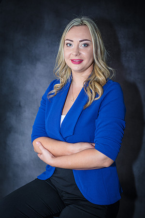 20220803-Headshot-Jane-3801