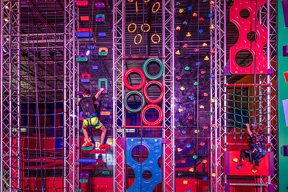 20241125-Planet-Obstacle-Davenport-4748M