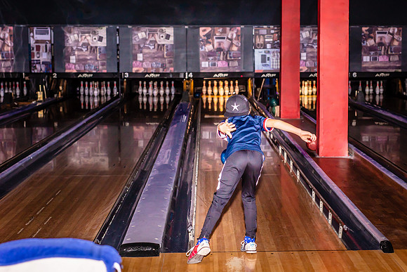 Moscow-Russia-Bowling-Galaktika-7995-