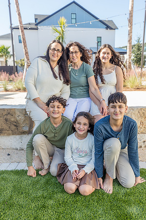 20241130-Elsbeth-Arce-Family-Session-Evermore-5168