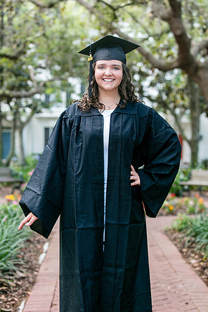 20250502-Lucinda-grad-session-9465-