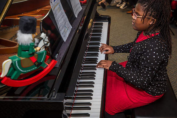 Winter-Holidays-Concert-2024-Noteable-Success-Music-6091-