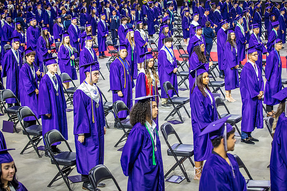 20220524-High-School-Graduation-Isabela-3324