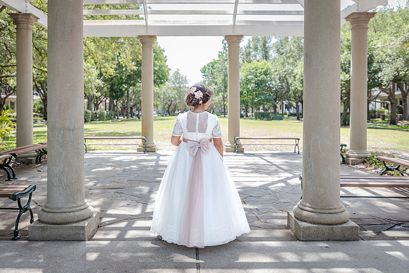 20240427-Mariana-Esquibel-Emma-First-Communion-9089