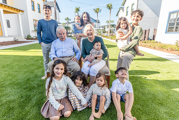 20241130-Elsbeth-Arce-Family-Session-Evermore-4957