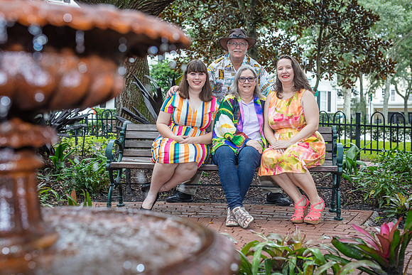 20220928-Sharon-HeartSwell-Family-Session-5268-