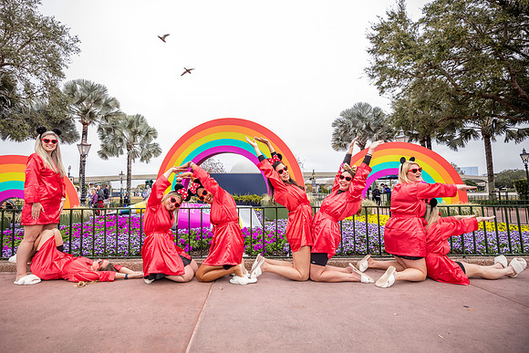 Valentine-Session-Momsies-Disney-Epcot-2022-0830