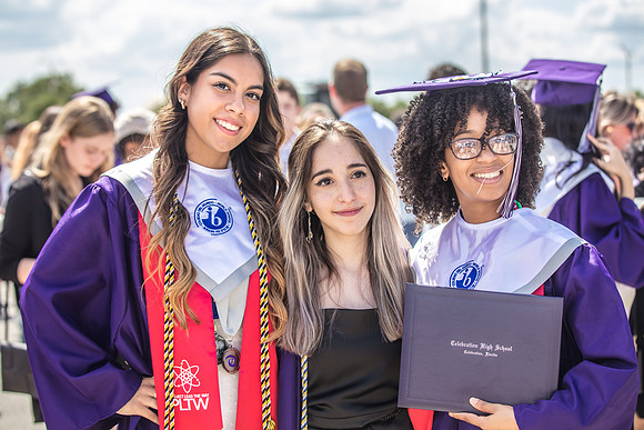 20220524-High-School-Graduation-Isabela-3379