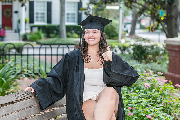 20250502-Lucinda-grad-session-9536-