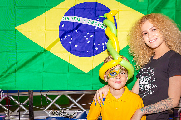 Planet-Obstacle-Brazilian-Night-0508H
