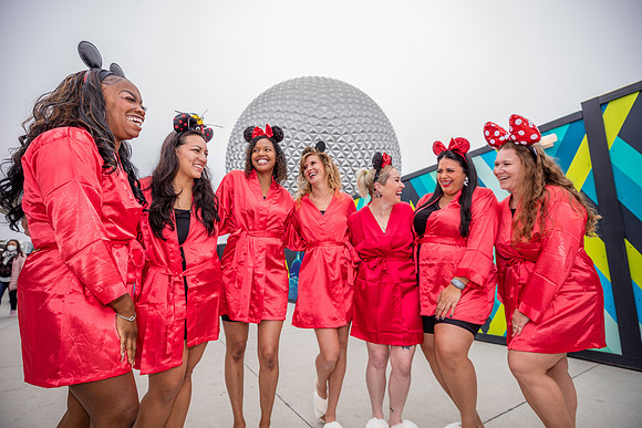 Valentine-Session-Momsies-Disney-Epcot-2022-0767